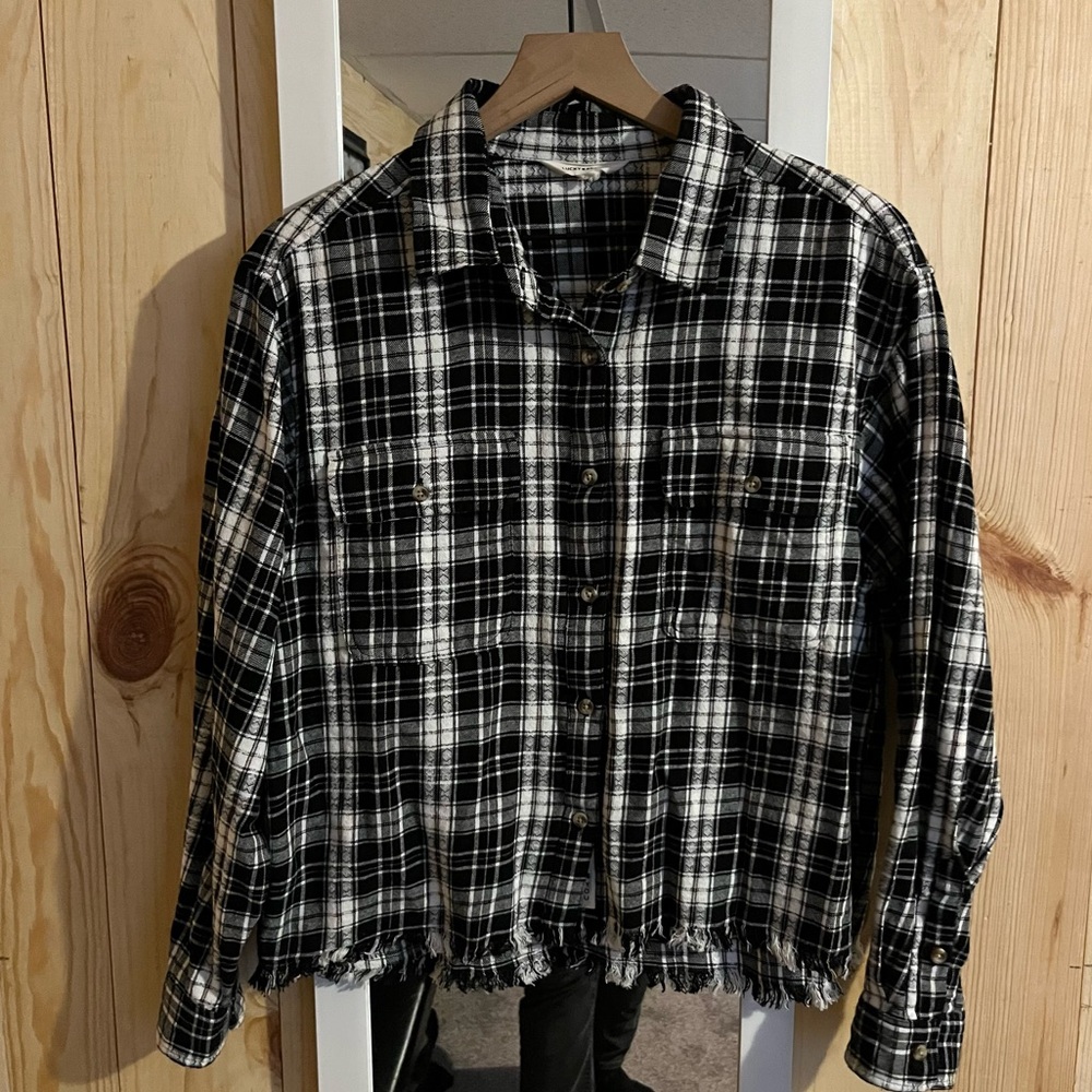 Lucky Brand 100% Cotton Button Down Raw Hem Shirt